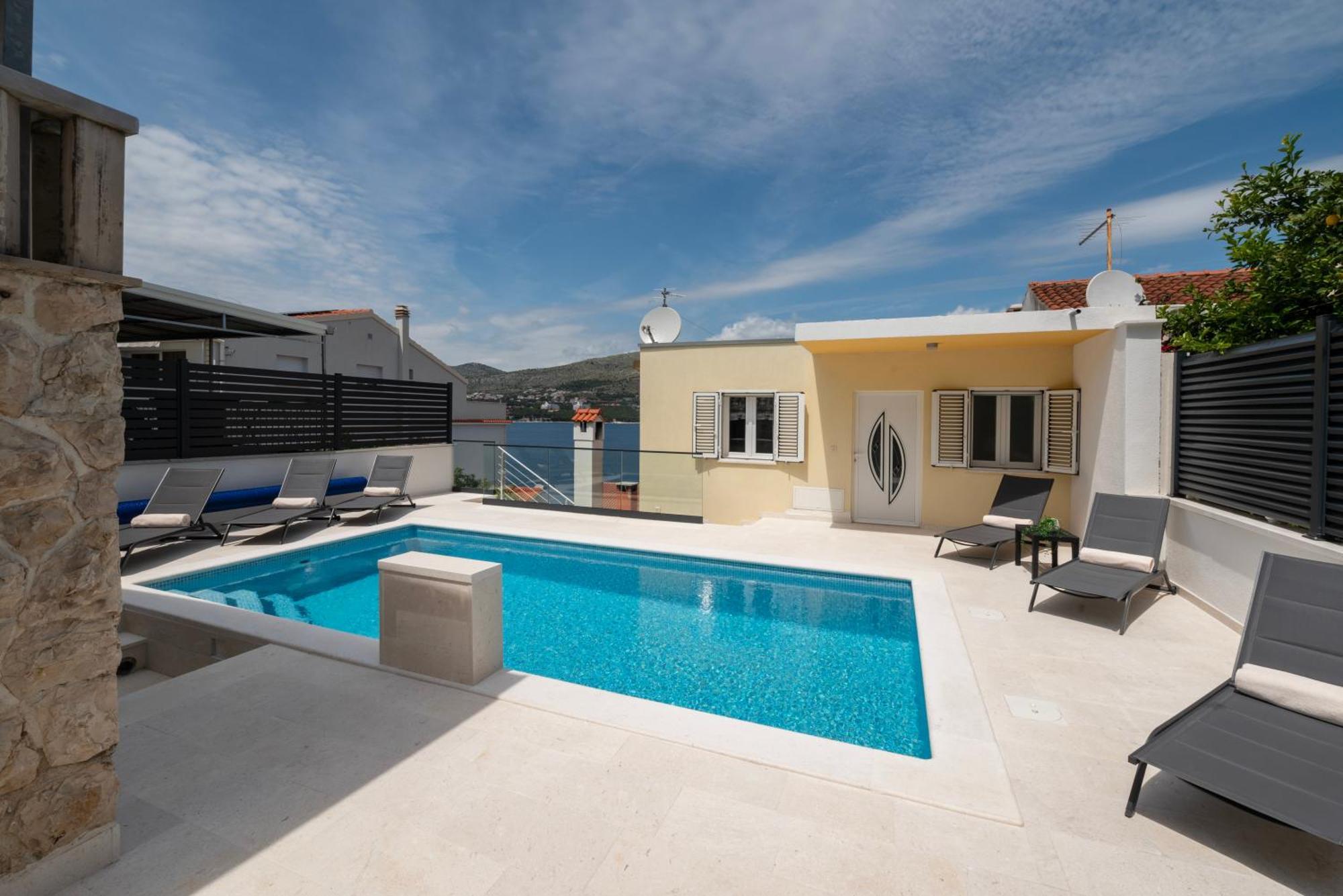 Lavanda Residence With Heated Pool Trogir Split Donji Okrug  외부 사진