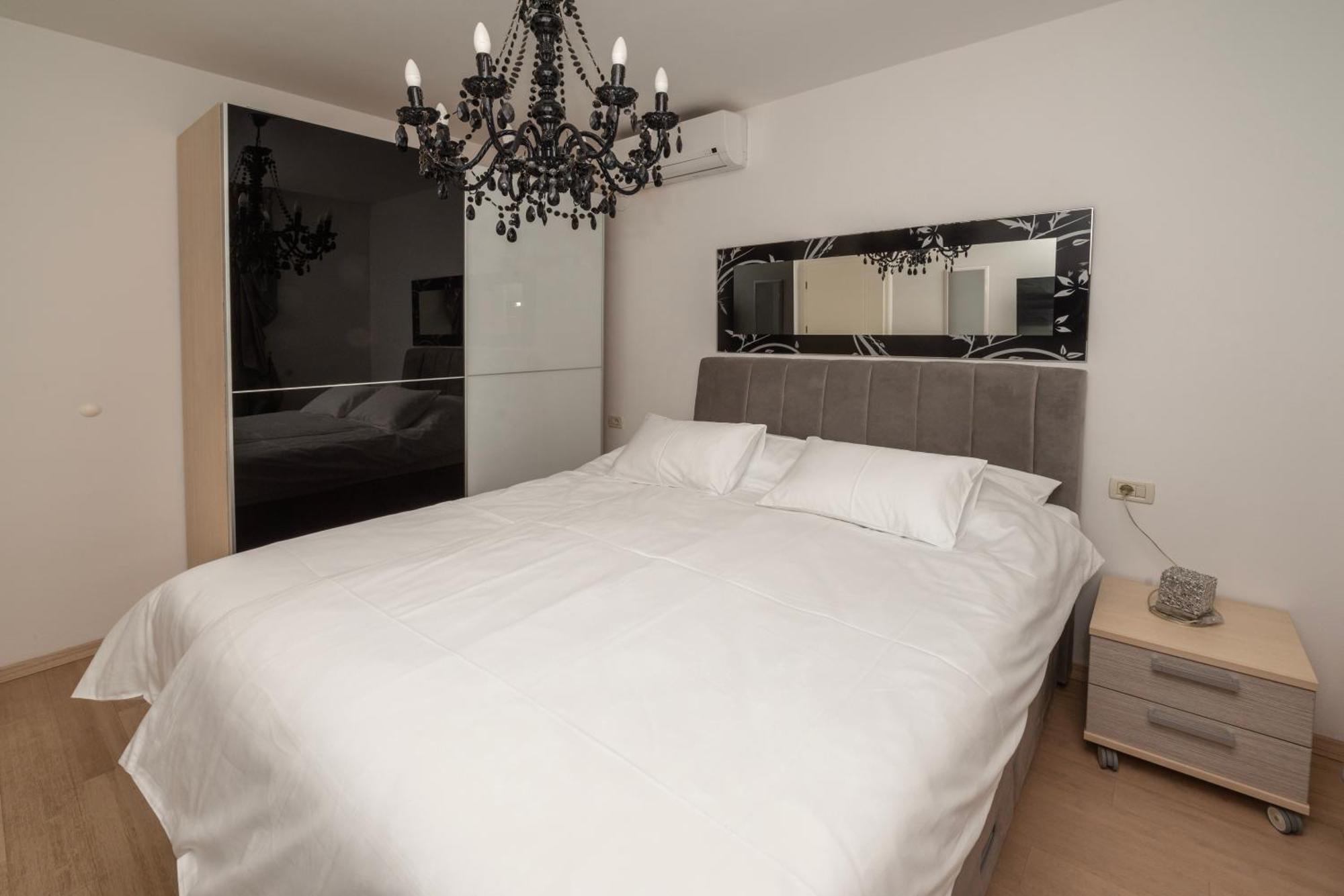 Lavanda Residence With Heated Pool Trogir Split Donji Okrug  외부 사진