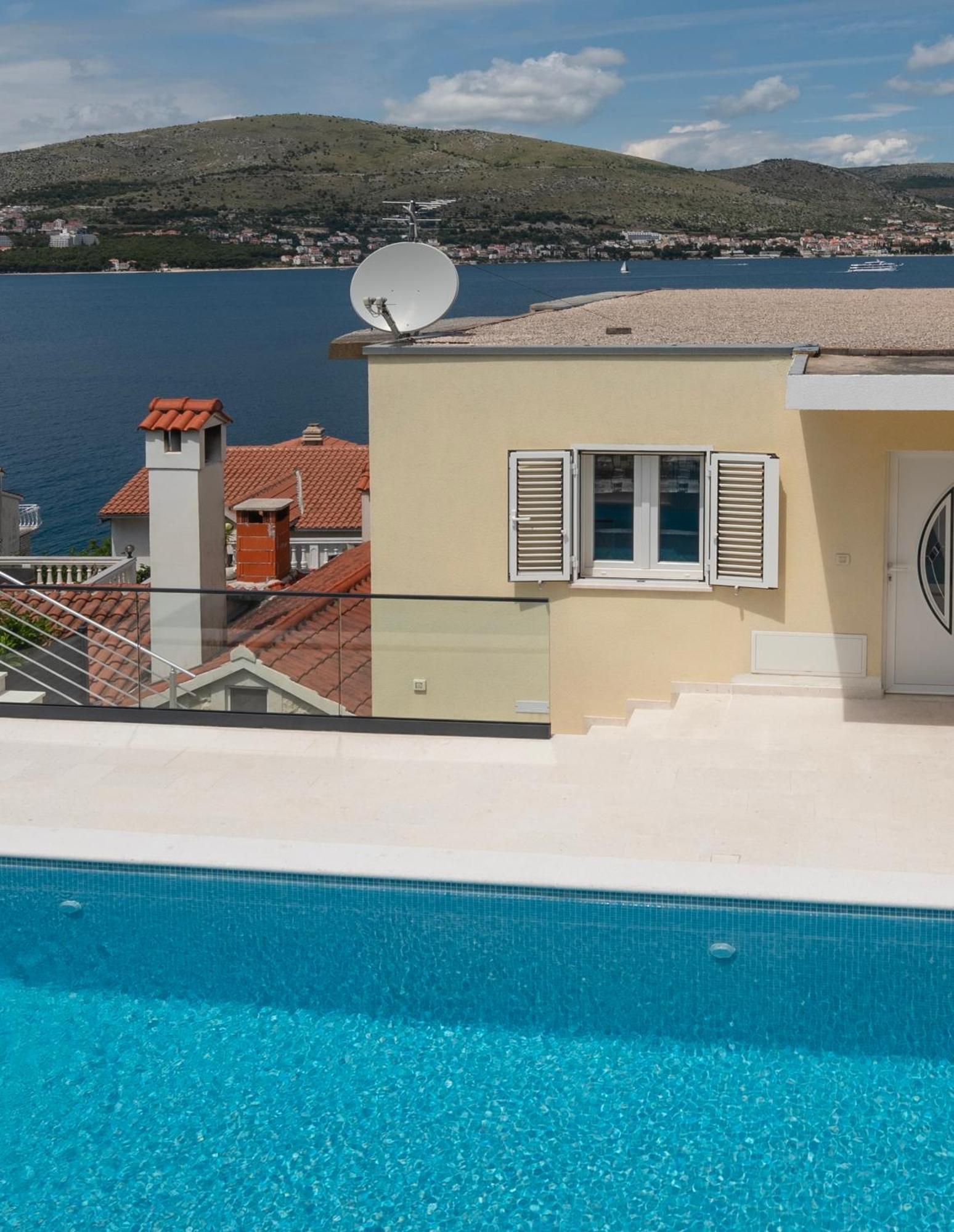 Lavanda Residence With Heated Pool Trogir Split Donji Okrug  외부 사진