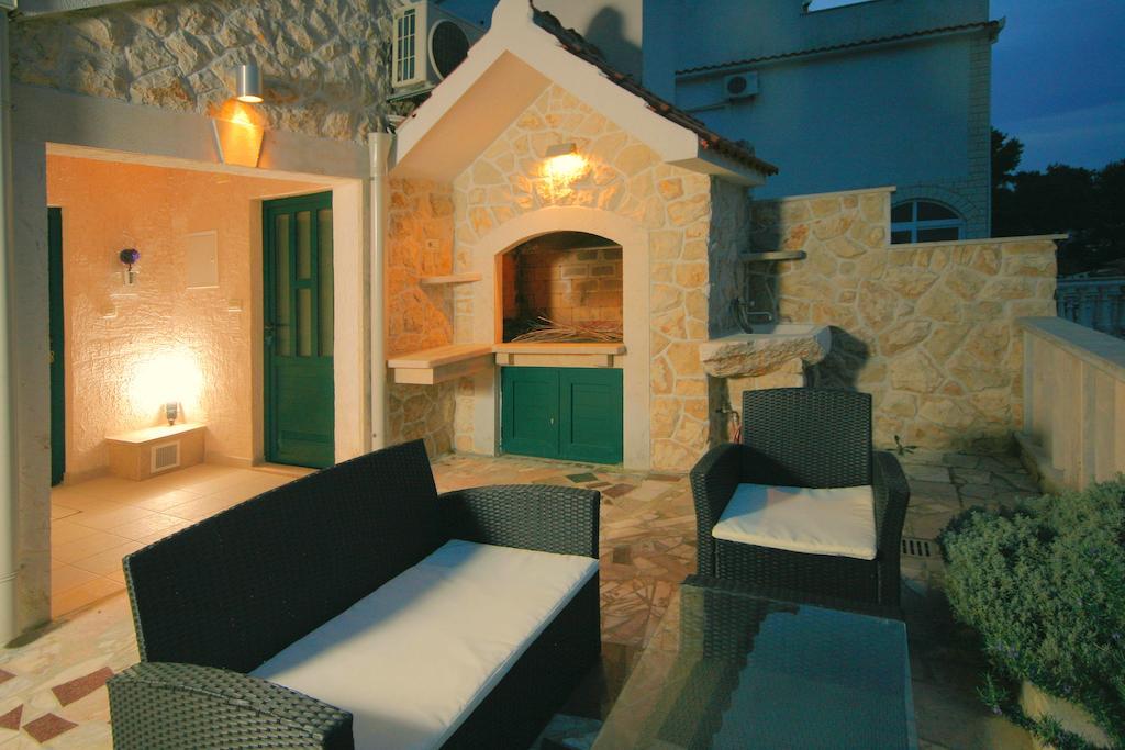 Lavanda Residence With Heated Pool Trogir Split Donji Okrug  외부 사진